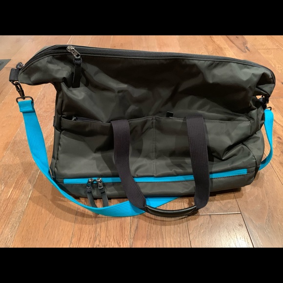 Timbuk2 medium weekend bag - Picture 2 of 4